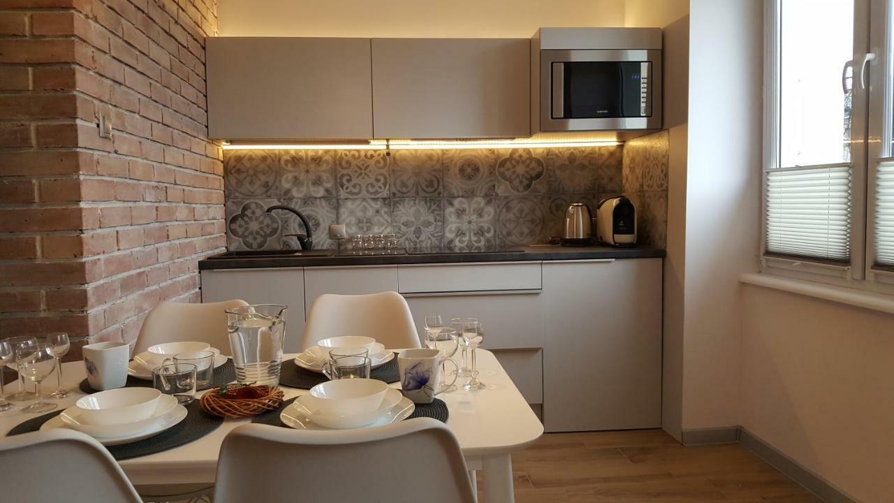 Studio Centrum Ratusz เชสโตฮอวา ภายนอก รูปภาพ
